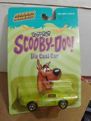Racing Champions Scooby-Doo! Ford Mustang "Daphne"   1/64 Scale - Image 1 of 4