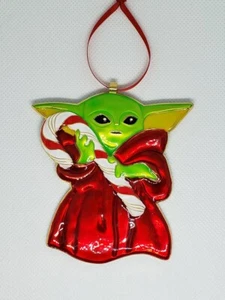 Baby Yoda / Grogu - Decorazione natalizia a tema con un bastone di caramelle - Foto 1 di 1