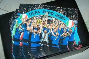 21 POSTERS from ITALY UEFA EURO 2020 / Giannis Antetokounmpo 41X28cm each - Picture 1 of 2