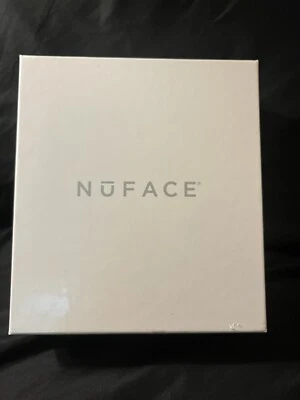Dispositivo de tonificação facial NUFACE MINI e (2) primers de gel de 5 fl oz novos em caixa aberta. - Imagem 1 de 4