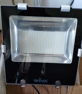 PROIETTORE 150W LUCE FREDDA SLIM IP66 WIVA 91100814 LED FLOODLIGHT SMD CW 6000K - Foto 1 di 2