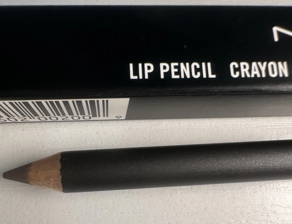 MAC LIP PENCIL CRAYON CHESTNUT .05 OZ GUARANTEED AUTHENTIC