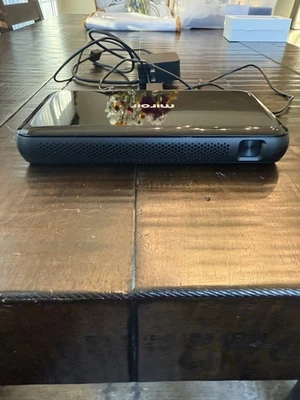 Proyector DLP Miroir M600 Full HD 1080P 600 lúmenes - Probado funciona Foto 1 de 4