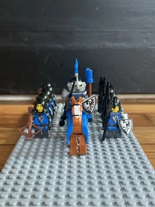 LEGO Black Falcon Knights Lot - Picture 1 of 5