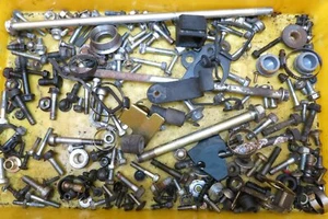 Honda NT 650 V Deauville RC47 Genuine Bolts Small Parts Bolt Package 493 - Picture 1 of 3