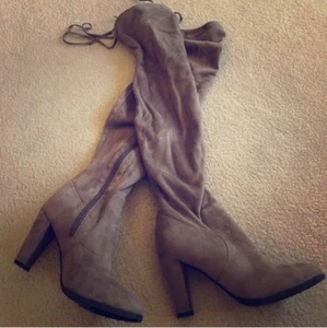 Catherine Malandrino Porcha Faux Suede Over-the-Knee Tan Boots SZ 7 - Picture 1 of 4