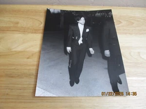 PRINCE ORIGINAL PHOTOR9-3605 - Picture 1 of 2