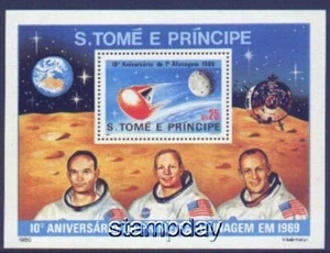 ST.THOMAS 1969 # 582 MOON LANDING MINI SHEET -S2939-149 - Picture 1 of 1