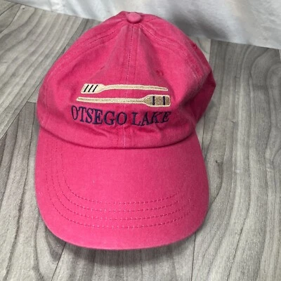 Gorra de béisbol Anvil para hombre rosa Otsego Lake bordada ajustable con tirantes Foto 1 de 4