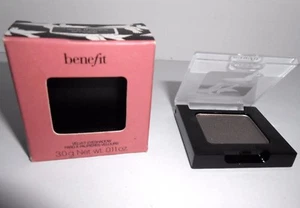 Benefit Velvet EyeShadow 0.11 oz WHERE THERE'S SMOKE (BOXED) - Picture 1 of 1