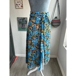 Gonna reversibile avvolgente in seta - OSFM - Urban Nomad - paisley floreale, rosa blu midi - Foto 1 di 5