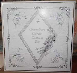 Tarjeta de bautizo de lujo personalizada hecha a mano con un bonito marco vintage - Imagen 1 de 4