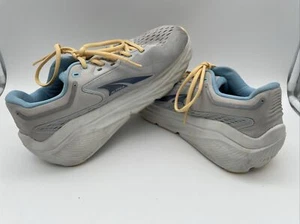 Altra Via Olympus Women’s Size 9.5 Regular Width. No Insoles, NICE Condition - Picture 1 of 5