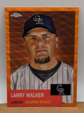 2022 CHROME PLATINUM ANNIVERSARY LARRY WALKER ORANGE WAVE REFRACTOR /25! 