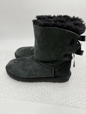 UGG Bailey Bow || Size 8 Black Suede Sheepskin Winter Boots 1016225 - Image 1 of 4