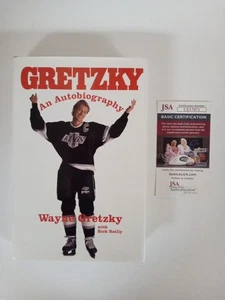 Libro de tapa dura autobiografía firmado por Wayne Gretzky primera edición certificado por la JSA-# - Imagen 1 de 5