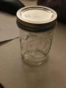 Ball Quilted Crystal Mason Jar w/ Lid & Band, Regular Mouth, 8 Ounces - Picture 1 of 5