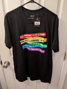 Nueva Camiseta Con Etiquetas Para Hombre UFC Rainbow We Are All Fighters Orgullo LGBTQ Grande - Imagen 1 de 6