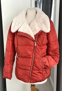 Chaqueta tampón acolchada romana talla 12 para mujer rojo ladrillo con cuello de piel sintética beige - Imagen 1 de 8