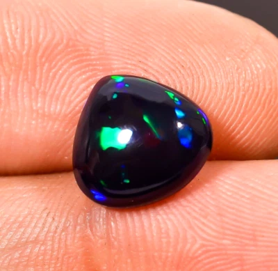 Натуральный черный эфиопский опал в форме сердца 2 карата огненный опал драгоценный камень 10X10X4 мм - Изображение 1 из 4