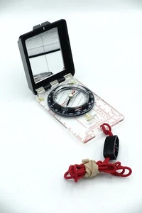 Bussola Specchio Professionale Suunto MC-1 | Navigazione di Precisione | Made in Finland - Foto 1 di 6