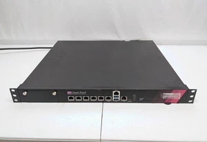 Check Point 5200 PB-20 100-240V Firewall Network Security Appliance - Bild 1 von 12