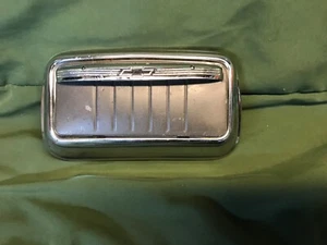 1951 1952 CHEVROLET ASH TRAY ASSEMBLY COUPE SEDAN BEL AIR DELUXE - Picture 1 of 6