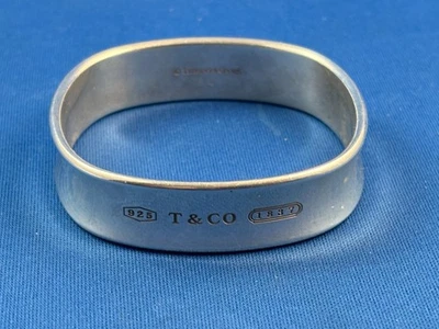 Brazalete cuadrado vintage Tiffany & Co. 1837 de plata de ley 925 Foto 1 de 4