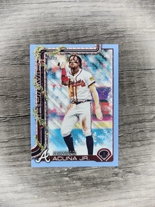 2025 Topps Holiday Ronald Acuna Light Blue Glitter - Bild 1 von 2