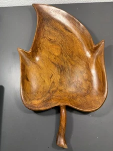 Vintage Mid-Century Hand Carved Wooden Leaf Shape Platter Small Chip On Stem - Picture 1 of 4