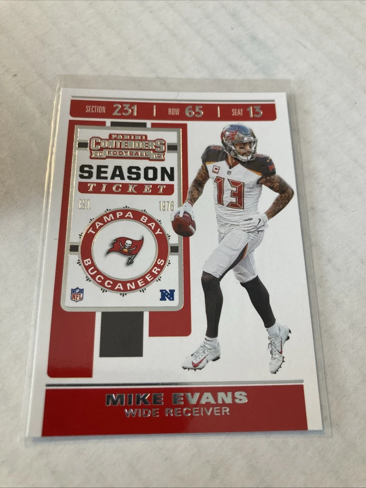 2019 Contenders Football #82 Mike Evans Buccaneers - Image 1 of 1