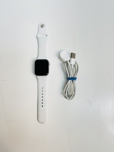 apple watch 4 silver 40mm