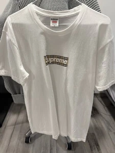USED/WORN Supreme Burberry Box Logo T-Shirt - White - Medium - Picture 1 of 3