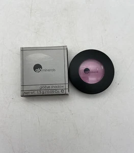 Glominerals Eyeshadow Eye Shadow Single - 1.3 g / 0.05 Oz. - berry - Picture 1 of 6