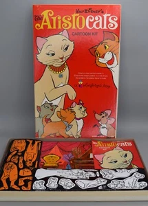Kit Cartoni Animati Vintage Colorforms Walt Disney's Aristogats Produzioni Gatto Play Set - Foto 1 di 17