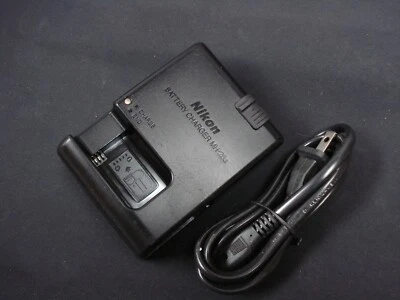 OEM MH-25a Battery Charger For Nikon D500 D600 D610 D750 D800 D800E D810 D810A - Image 1 of 4