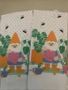NWT~ Two Kitchen Towels ~ Plants Gnome Bees ~ 14” x 24” ~ Cotton - Picture 1 of 8