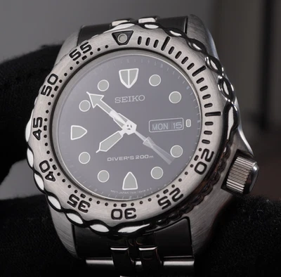 Seiko scuba diver's watch SHC041 7N36-6A49 sapphlex 200M 42mm RARE NoS 1996 - Image 1 of 4