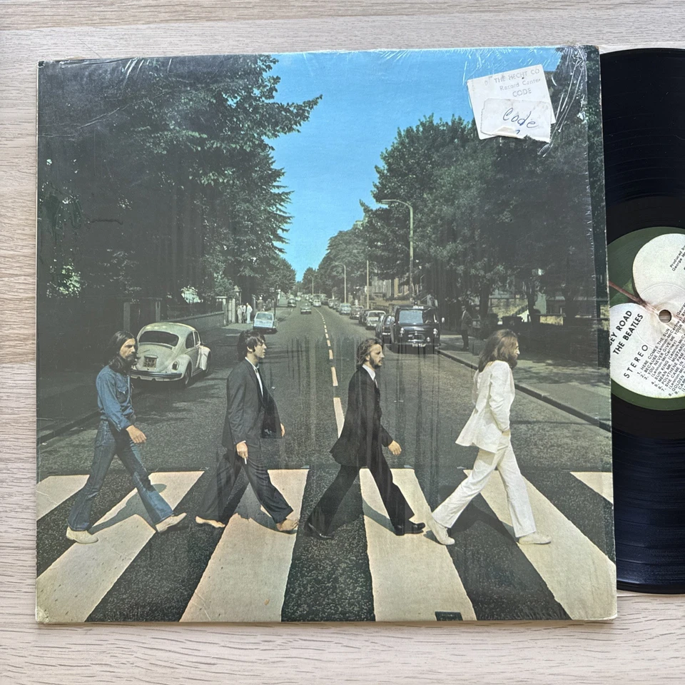 Beatles Abbey Road 1970s US Pressing 🍏 In Shrink! Complete W/Sleeve Excellent - Image 1 of 4