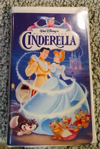Cinderella Walt Disney VHS - Bild 1 von 3