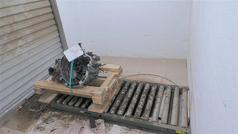 Conjunto de transmisión manual usado se adapta a: Hyundai Elantra MT 2014 1,8 L Htbk GT Gra Foto 1 de 4