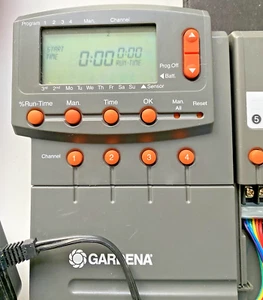 Gardena 4040 Modular Irrigation Controller + Module 1277-CA (2040) 6 Channels - Picture 1 of 9