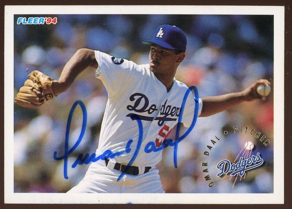 1994 Fleer OMAR DAAL Signed Card autograph AUTO DODGERS EXPOS - Image 1 of 1