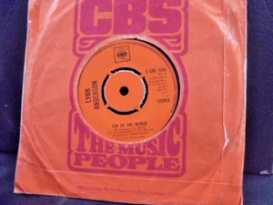 LYNN ANDERSON " TOP OF THE WORLD " Or. UK CBS 7" EX+ COND. - Picture 1 of 2