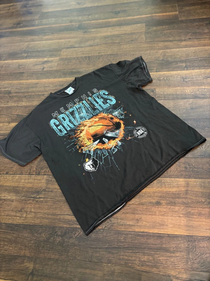 47 brand MEMPHIS GRIZZLIES men's graphic t-shirt, LARGE, black NEW W/tags - Image 1 of 1