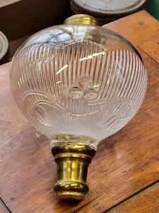 Lámpara de aceite Hobbs Bellflower de la década de 1860 'Patrón bajo vidrio' No. 1 FUENTE antigua - Imagen 1 de 11