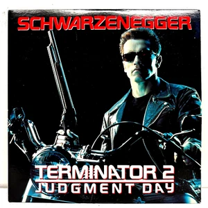 Terminator 2: Judgment Day Laserdisc 1991 Arnold Schwarzenegger - Picture 1 of 7