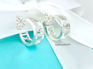 Tiffany & Co. Atlas Huggie Aro Plantilla Pendientes Plata con Bolsa - Auténticos - Imagen 1 de 8