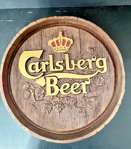 Vintage 12" Carlsberg Bier Kunstholz Fass Schild - Wand- oder Tischplatte Befestigung - Bild 1 von 5