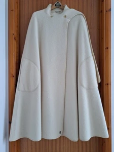 Cloak. Wetherall, ladies, cream coloured, pure new wool, timeless classic cloak. - Picture 1 of 4
